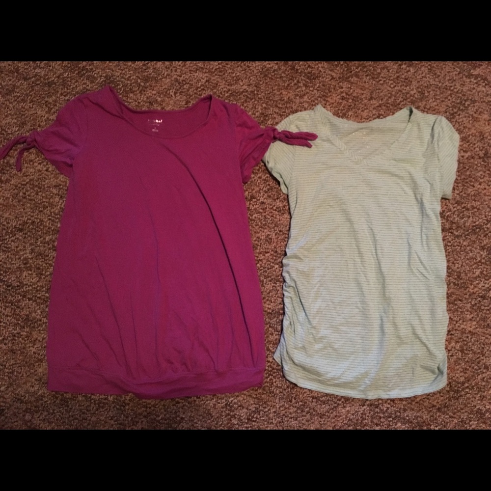 Bundle maternity shirts size M
